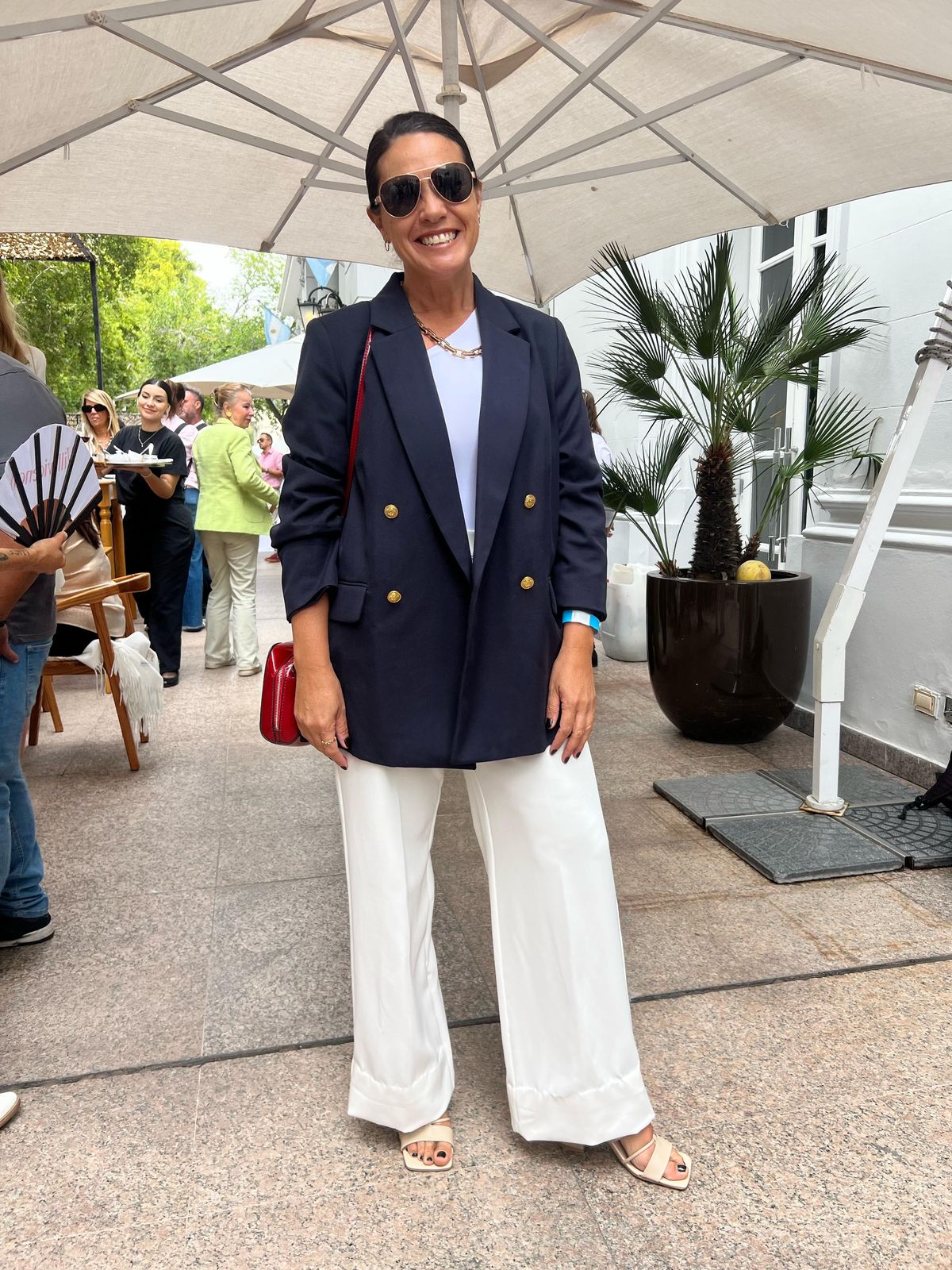 Paula Crombas Paula Crombas