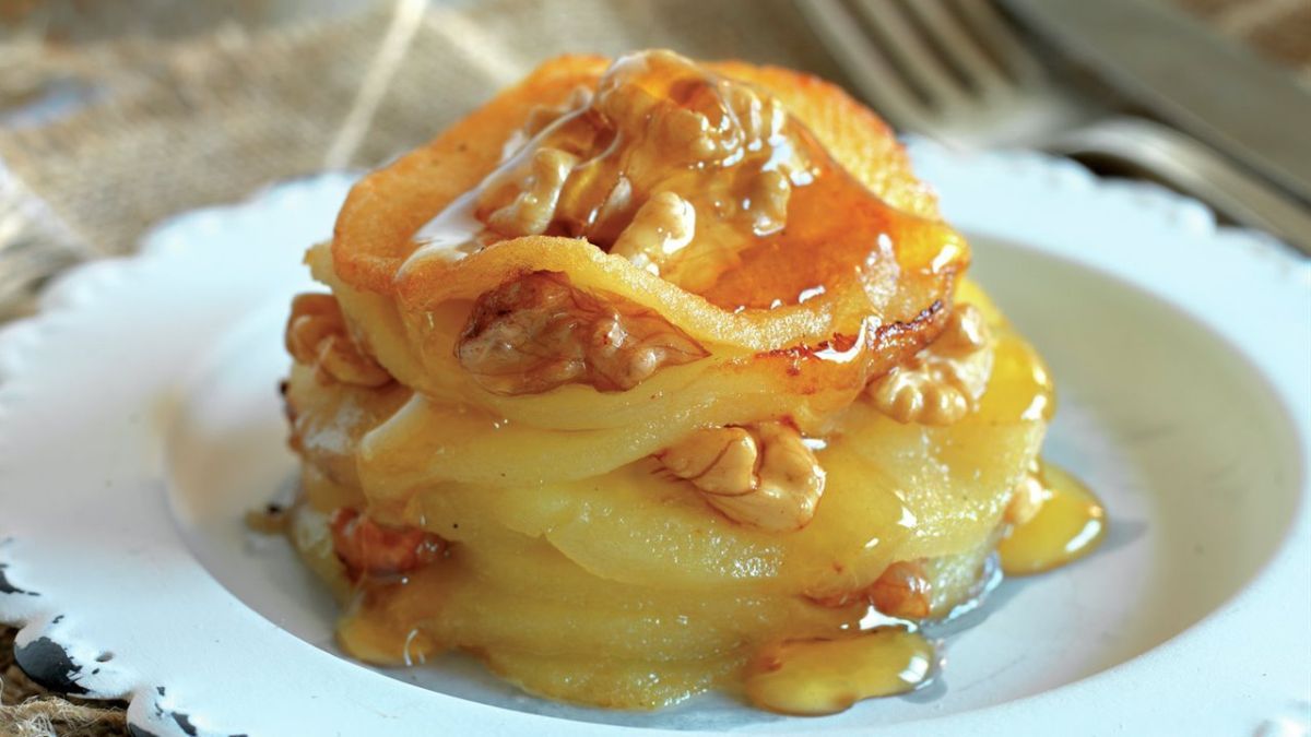Recetas: milhojas de manzanas con nueces.