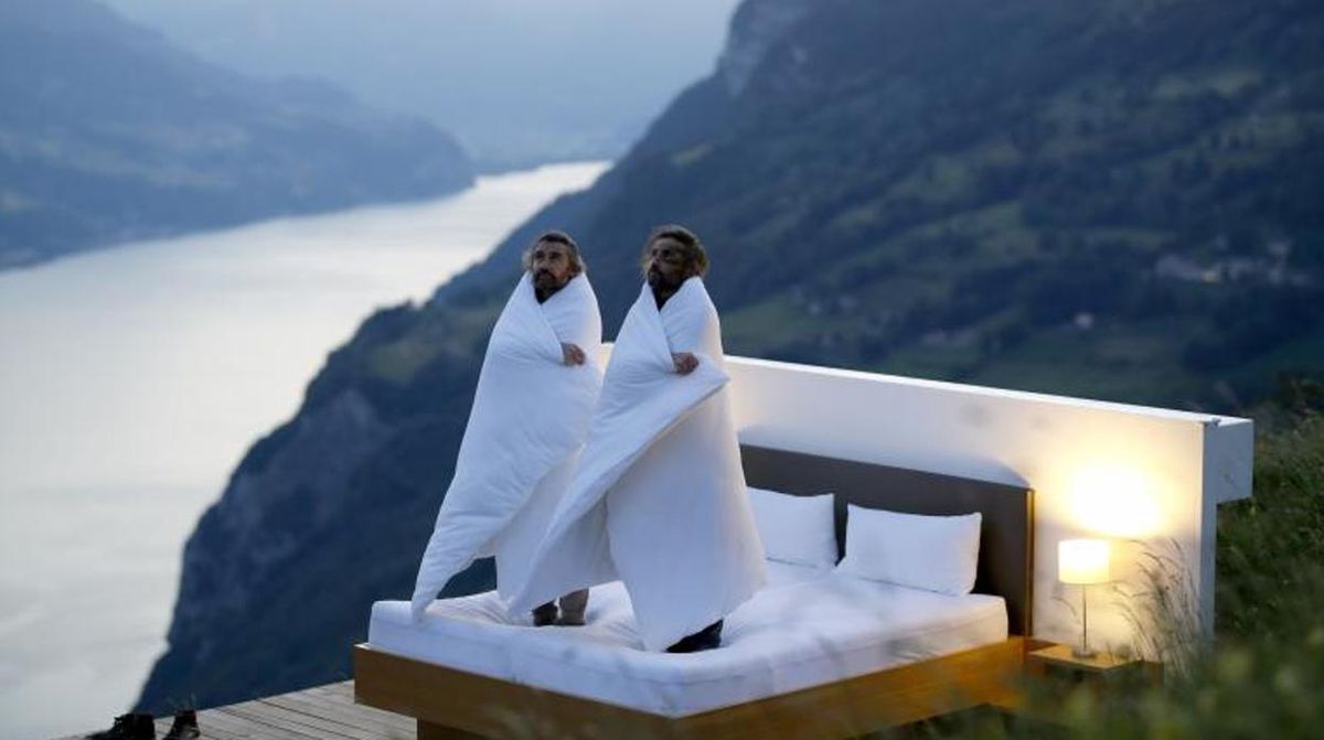 Al aire libre. Cómo es el hotel sin techo ni paredes que no tiene lugar hasta el 2023.