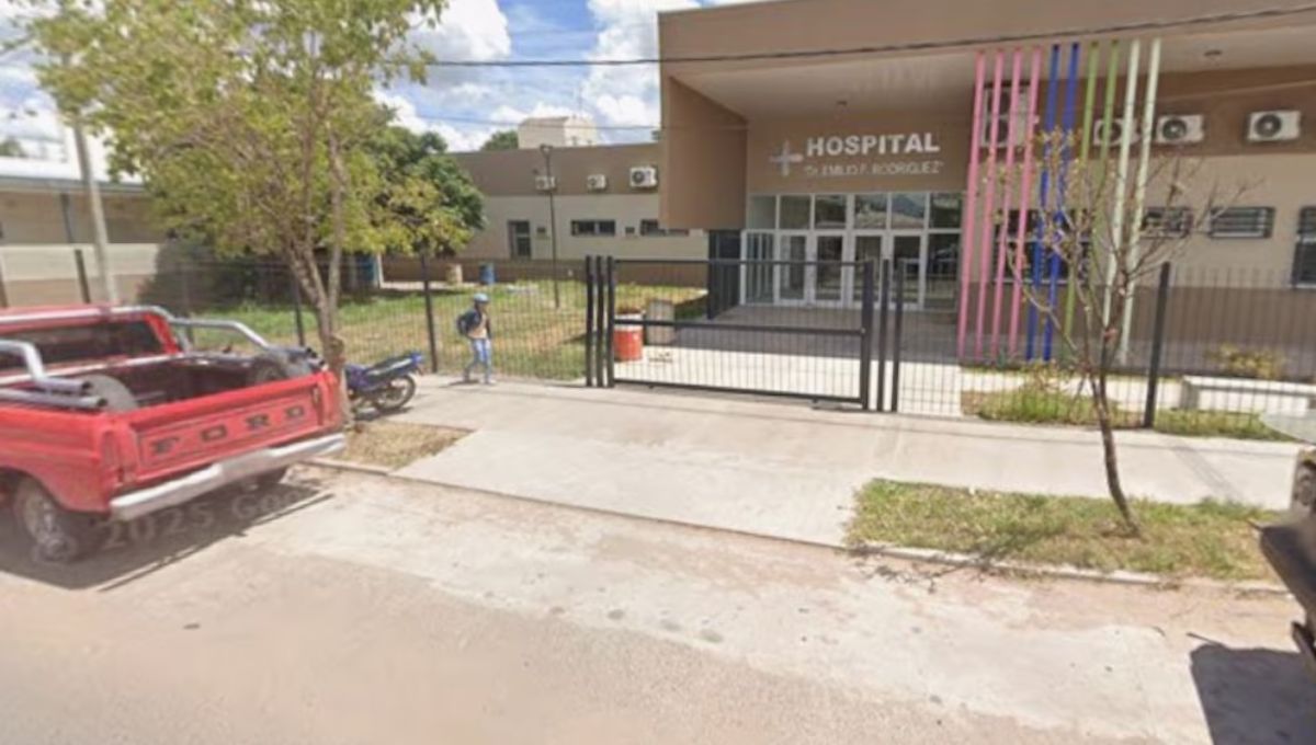 Detuvieron a una mujer que se hacía pasar por médica en dos hospitales: investigan la muerte de varios pacientes
