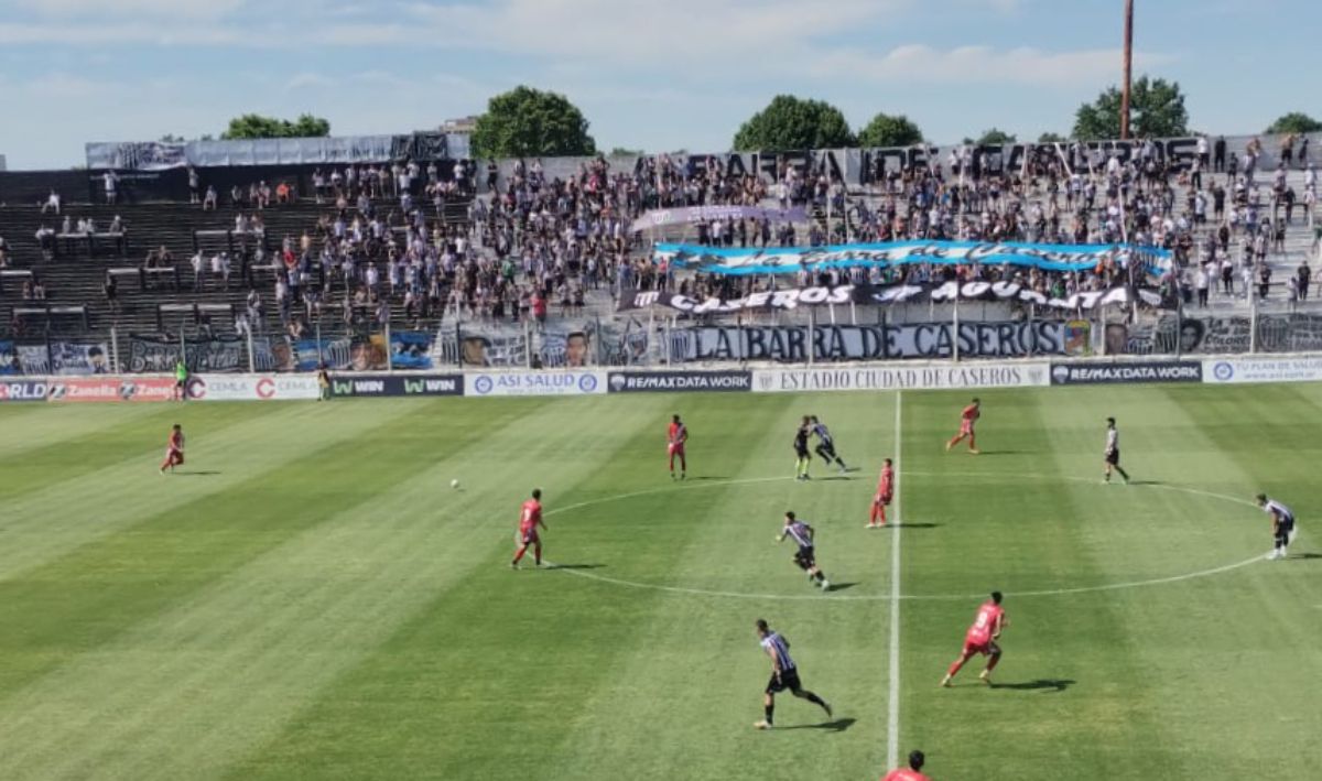 Deportivo Maipú empata con Estudiantes de Buenos Aires y queda fuera del Reducido