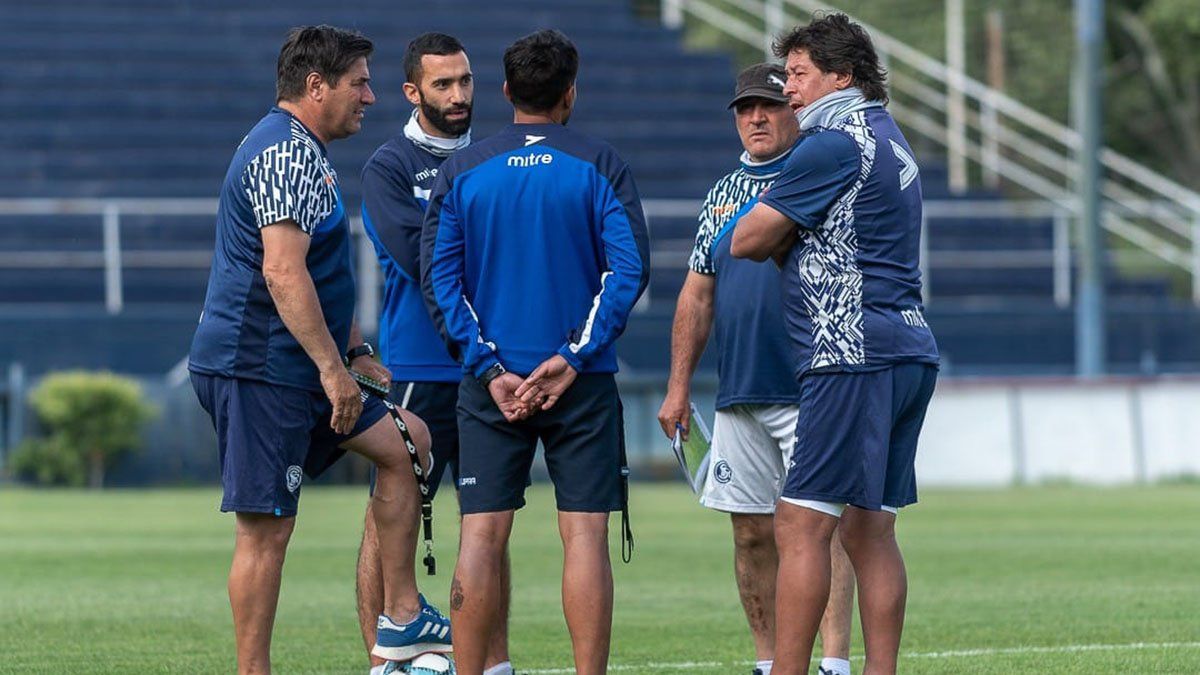 Independiente RIvadavia reanudó sus prácticas. Foto: gentileza Osvaldo Gaglardi.