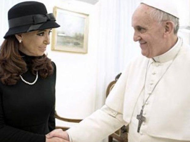 Cristina se reúne con el Papa en Santa Marta, en un encuentro a agenda abierta