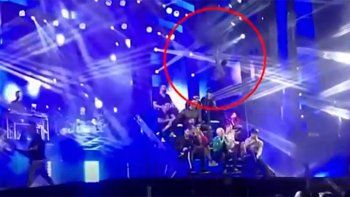 Una acróbata española cayó al vacío en plena función