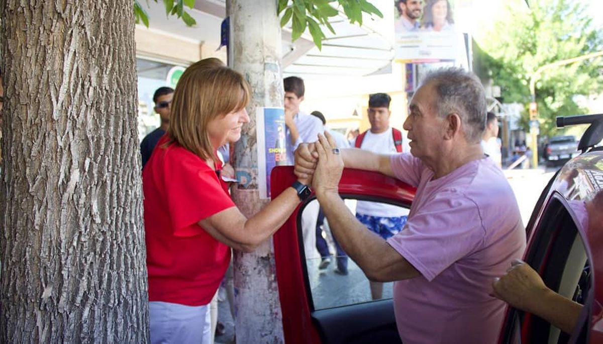 Patricia Bullrich también hace campaña para ser Presidenta.