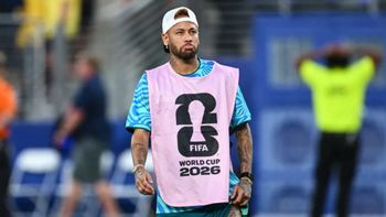 Carlo Ancelotti se cansó de los rumores y tomó una decisión inesperada con Neymar