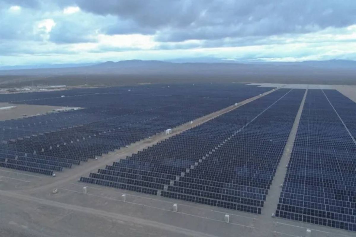 Mendoza crecerá en su matriz energética renovable con el parque solar El Quemado.