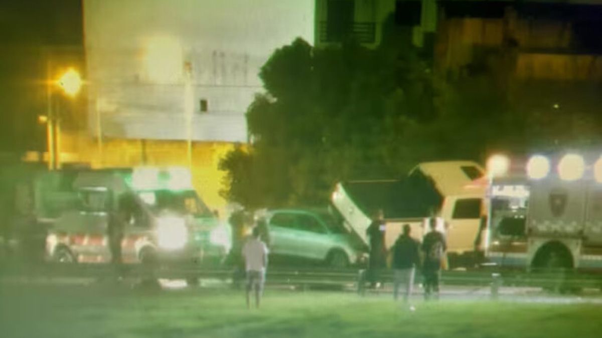Impactante choque y vuelco en la avenida General Paz