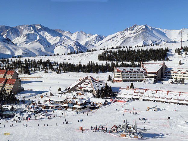 Las fuertes nevadas auguran una buena temporada de esquí
