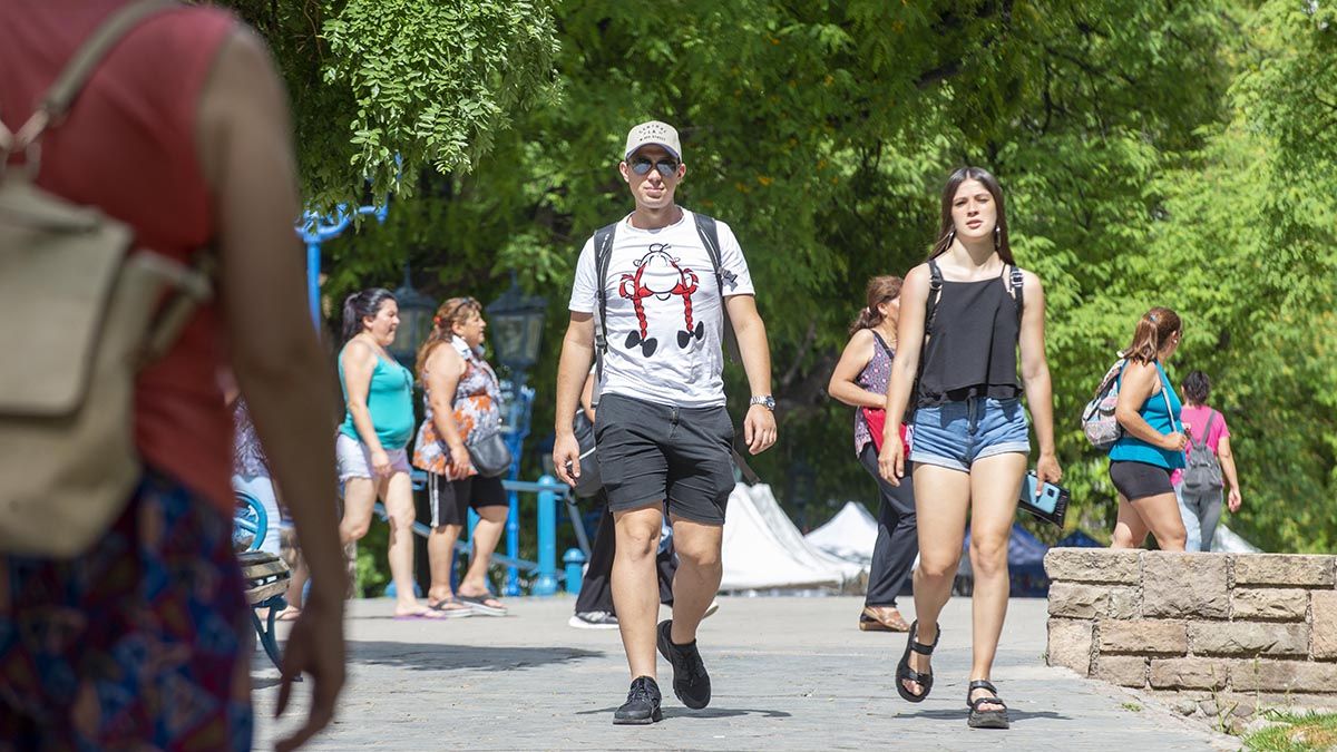 Pronóstico del tiempo en Mendoza: este miércoles estará soleado y muy caluroso Pronóstico del tiempo en Mendoza: este miércoles estará soleado y muy caluroso