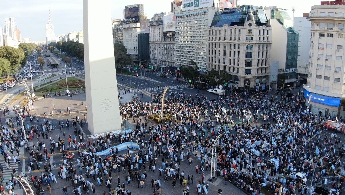 El Obelisco porteó durante el banderazo anti K.