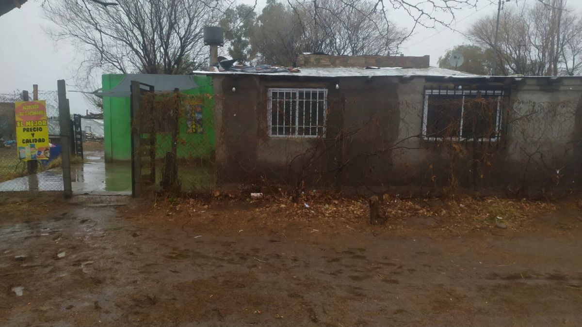 La casa incendiada en Ruta 24