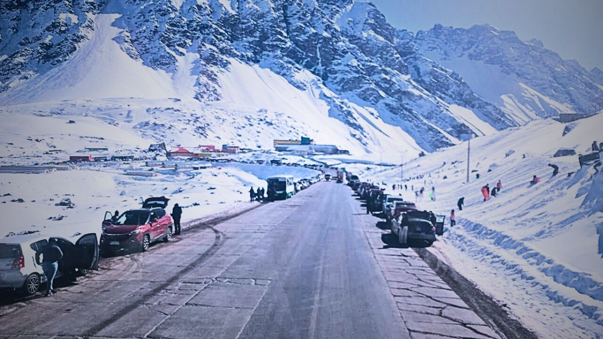El paso Cristo Redentor estará cortado este lunes tras el anuncio de fuertes nevadas