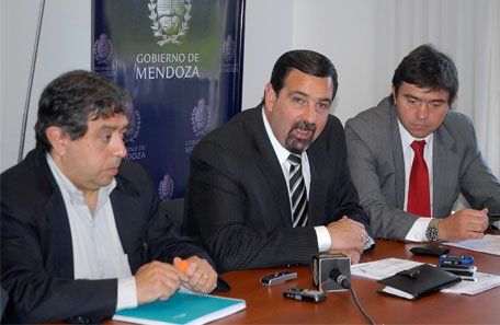 Los ministros se abroquelaron y ratificaron: “No habrá aumentos salariales en 2010”