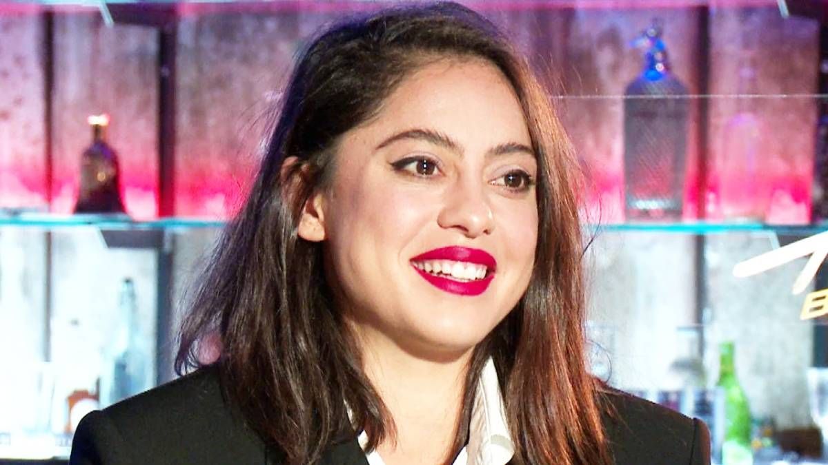 Rosa Salazar. Junto con Gavin Drea hacen una explosiva pareja en la serie