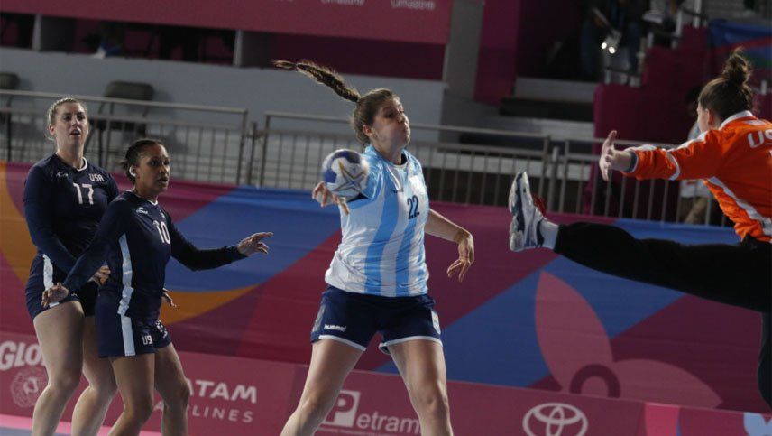 La Garra, con Maca Sans, debutó en Lima 2019 venciendo a Estados Unidos