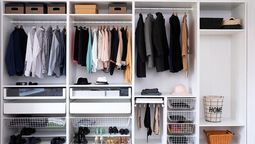 Los trucos para armar tu closet con prendas atemporales