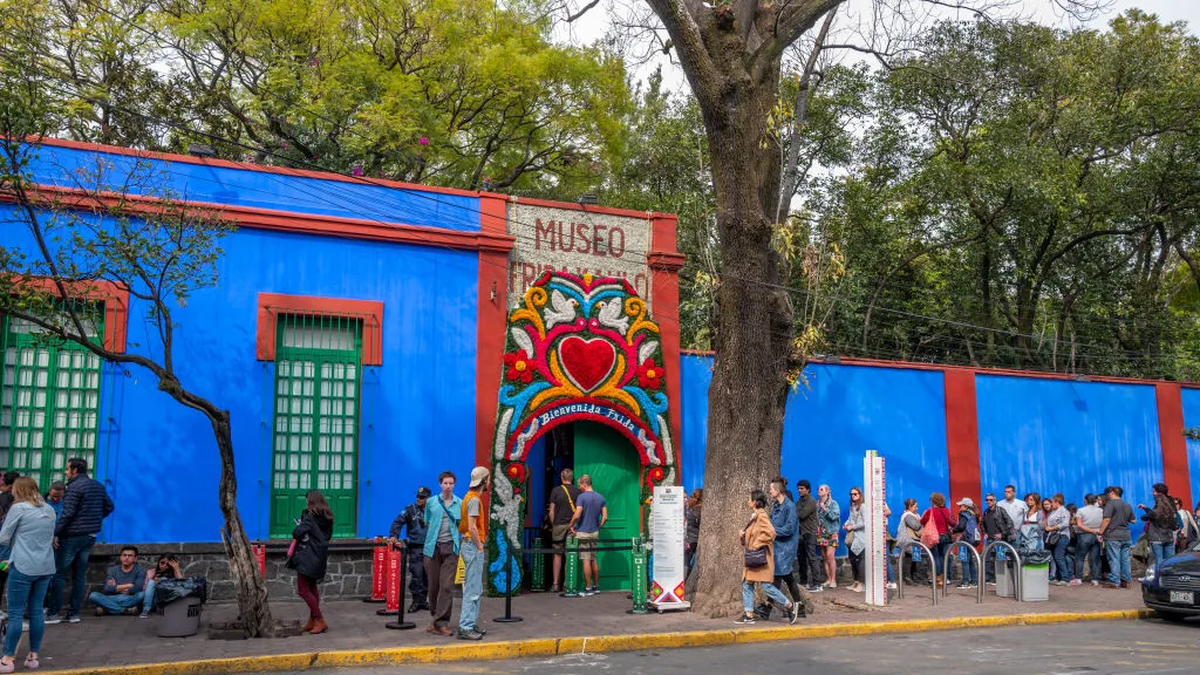 Cómo es Casa Azul, el museo de Frida Kahlo en Ciudad de México