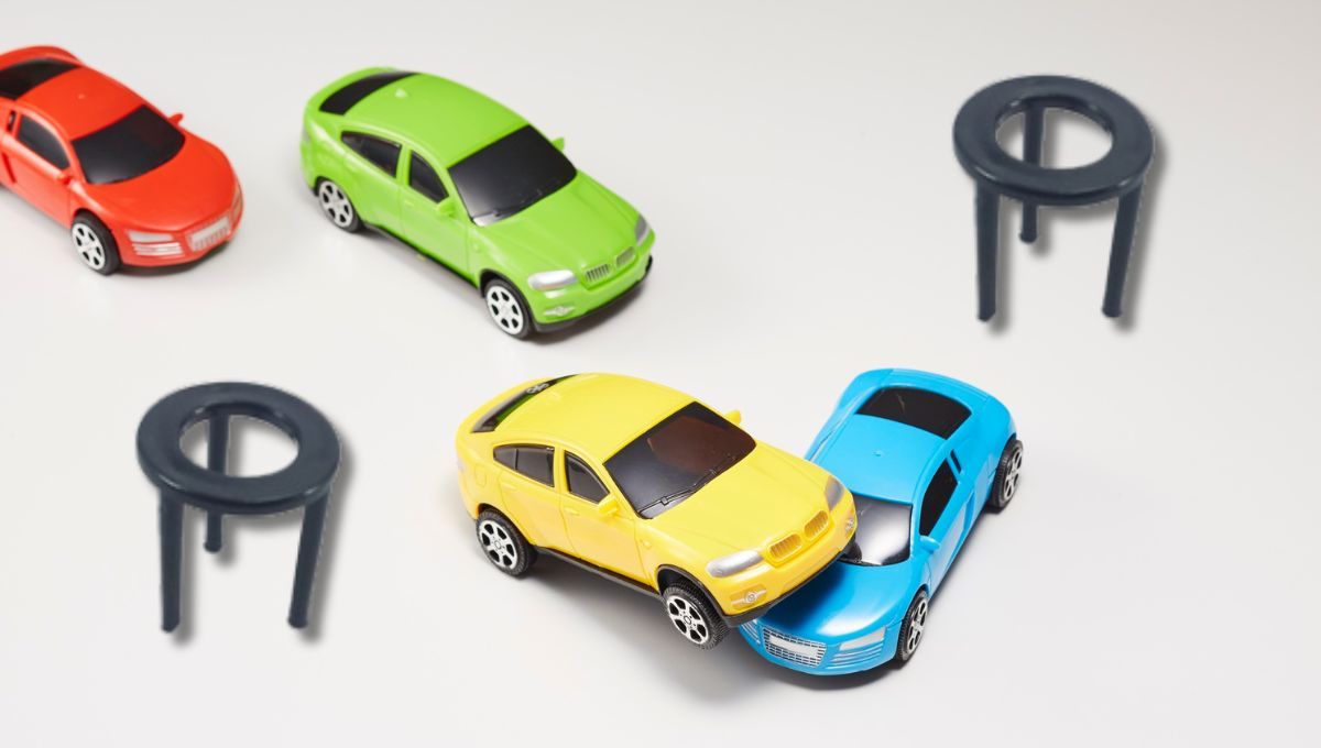 Si tu hijo tiene autitos de juguetes por todas partes, aprende a ordenarlos con el cosito de la pizza