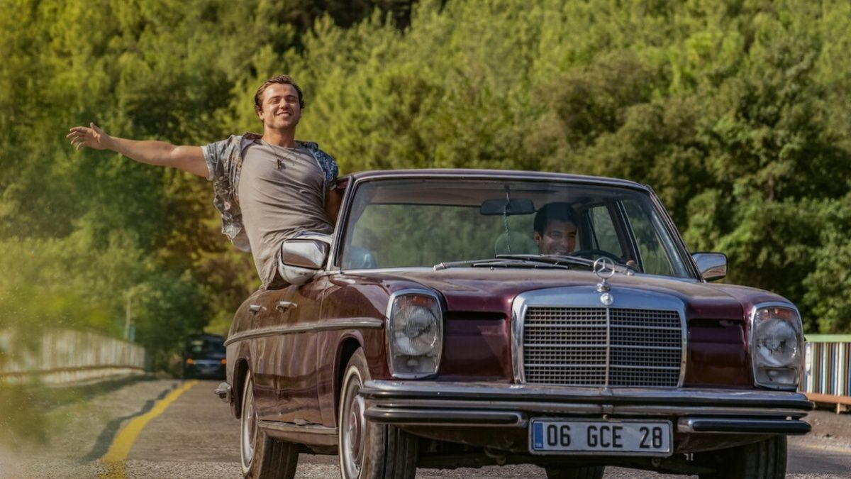 Engin Akyürek y Tolga Saritas. Dos de los grandes actores turcos son los protagonistas de la cinta Que tengas un buen viaje. Engin Akyürek y Tolga Saritas. Dos de los grandes actores turcos son los protagonistas de la cinta Que tengas un buen viaje. 