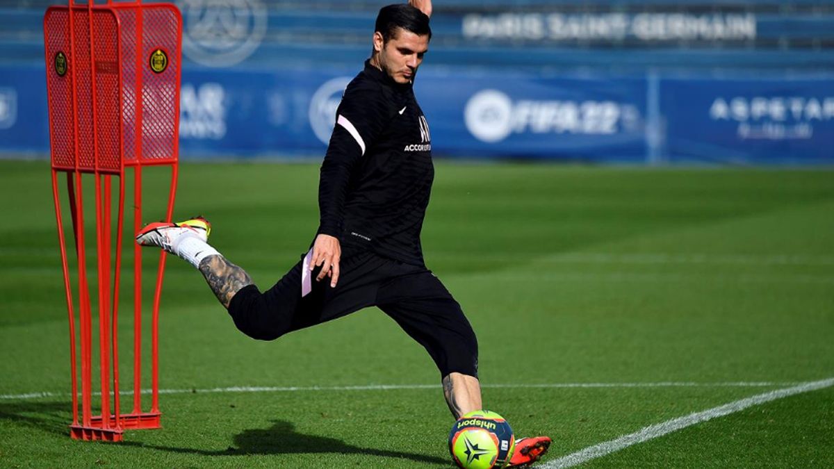 Mauro Icardi retom&oacute; los entrenamientos en el PSG