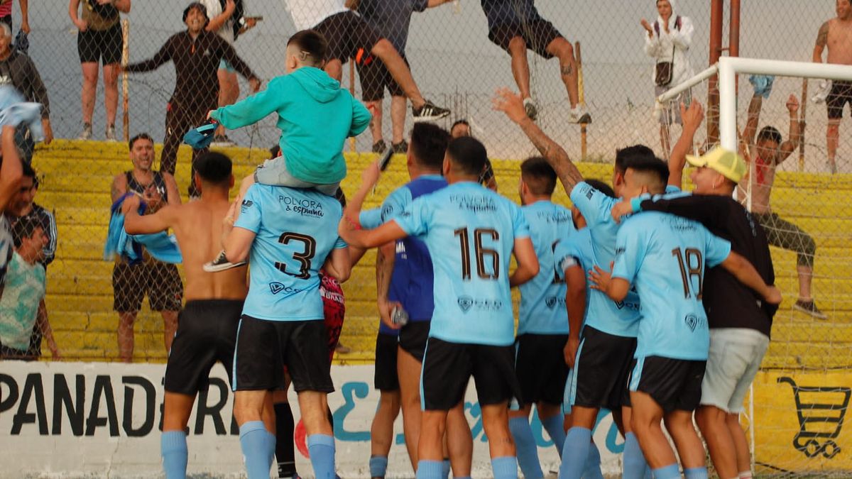 El Celeste festejó la clasificación y ya piensa en San Martín.
