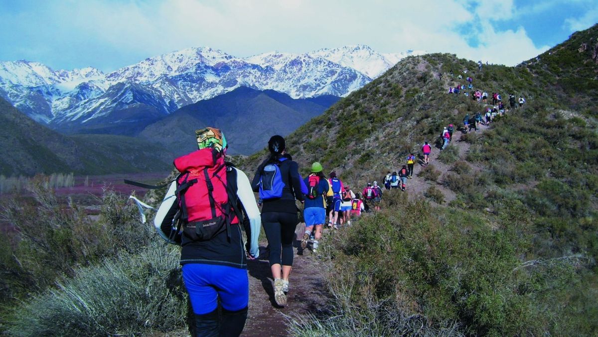 El objetivo es abrir 550 km de caminos entre senderos y rutas para que el mendocino y el turista pueda recorrer la montaña desde el Aconcagua hasta el paso Pehuenche.