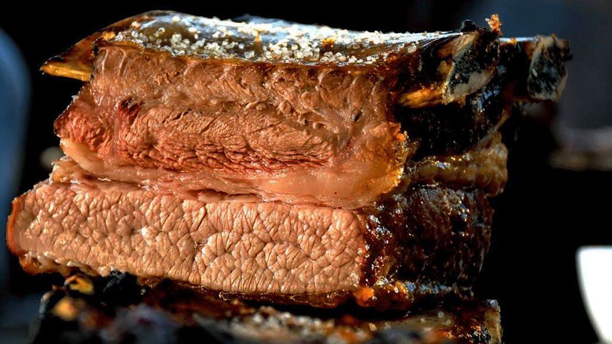 La carne de asado sólo brinda grandes beneficios al organismo de las personas.