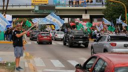 Gremios se concentraron en reclamo a la reforma laboral que podría convertirse en ley este jueves. Gremios se concentraron en reclamo a la reforma laboral que podría convertirse en ley este jueves.