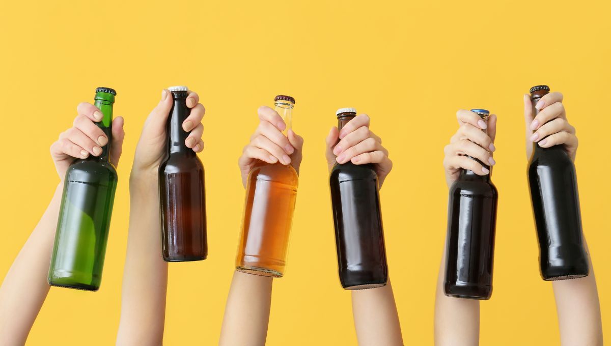 Reciclaje: no tires las botellas de alcohol y aprende a transformarlas en objetos funcionales para tu casa
