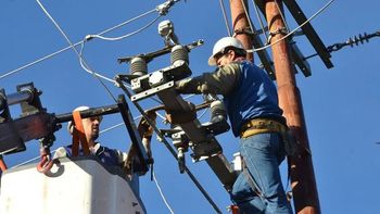 Movistar denunció ante el procurador Alejandro Gullé el robo de 10 tendidos de cables por día