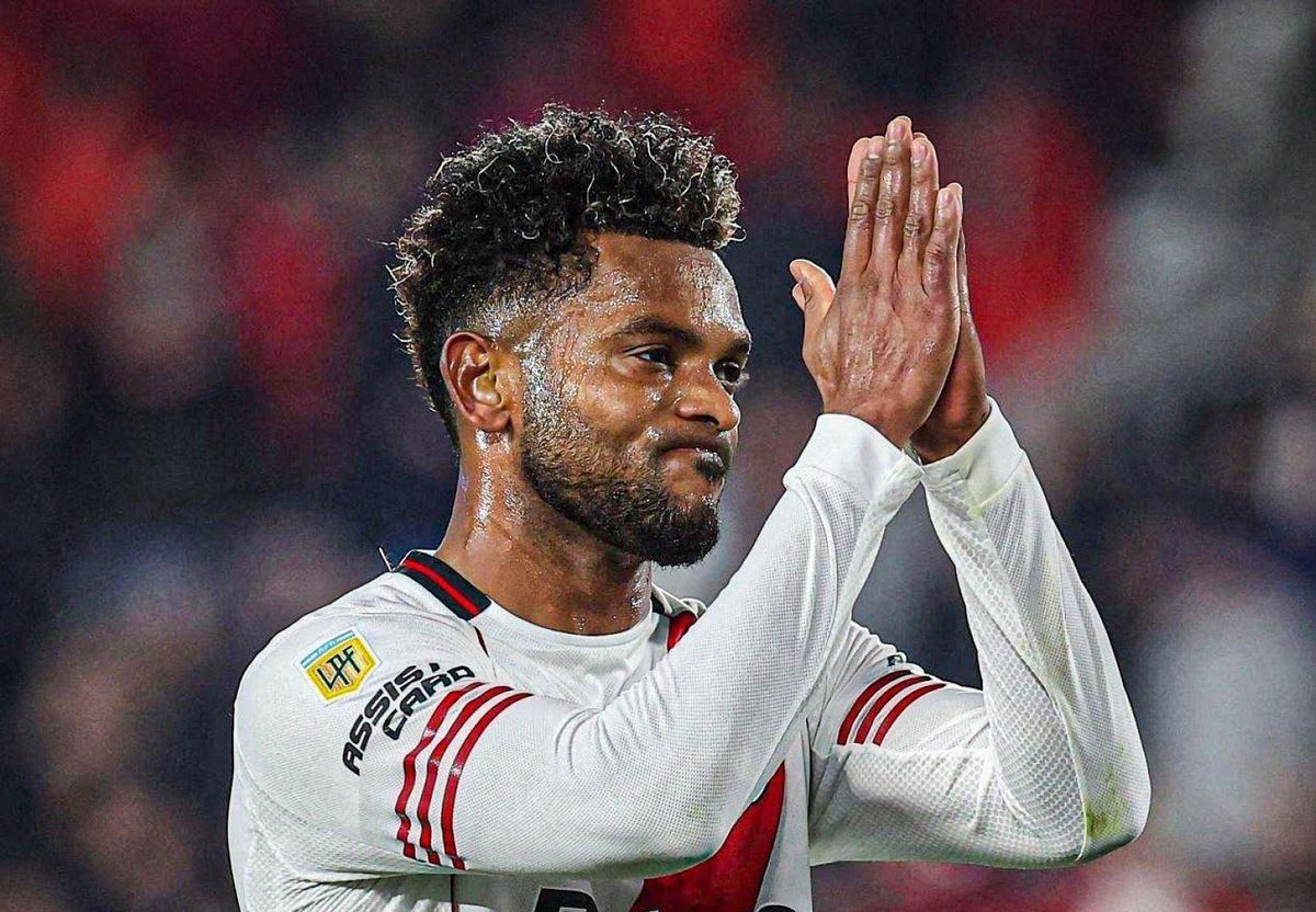 Borja juega en Emiratos &Aacute;rabes.