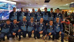 Los campeones del mundo de softbol volvieron a la Argentina