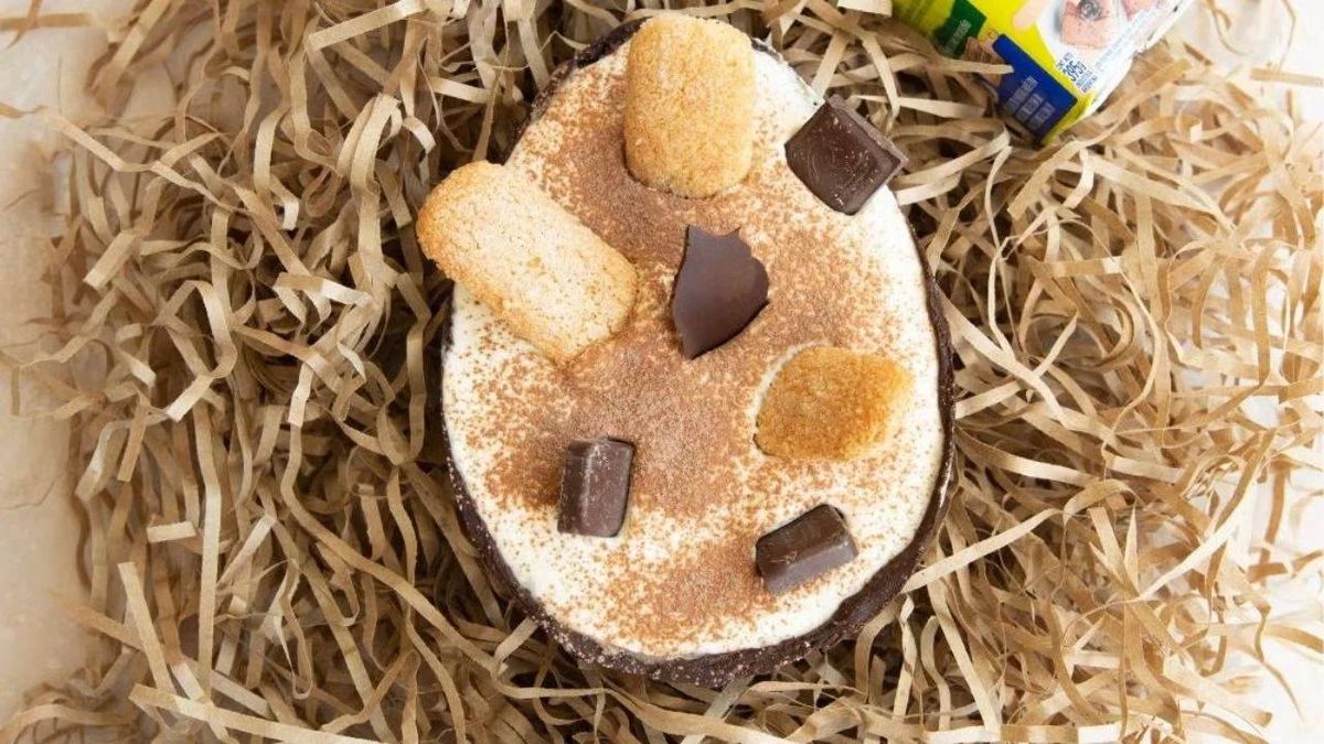 Huevo de Pascuas relleno de Tiramisú. Foto: gentileza minutoneuquen. Huevo de Pascuas relleno de Tiramisú. Foto: gentileza minutoneuquen.