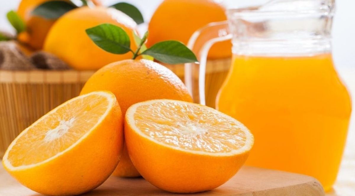 Jugo de naranja. Beberlo en ayunas