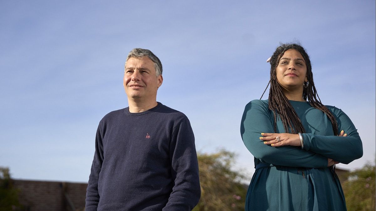 Maximiliano Viale y Elizabeth Naranjo Tamayo, el dueto que dará el pronóstico del tiempo en Mendoza en Radio Nihuil. Maximiliano Viale y Elizabeth Naranjo Tamayo, el dueto que dará el pronóstico del tiempo en Mendoza en Radio Nihuil.