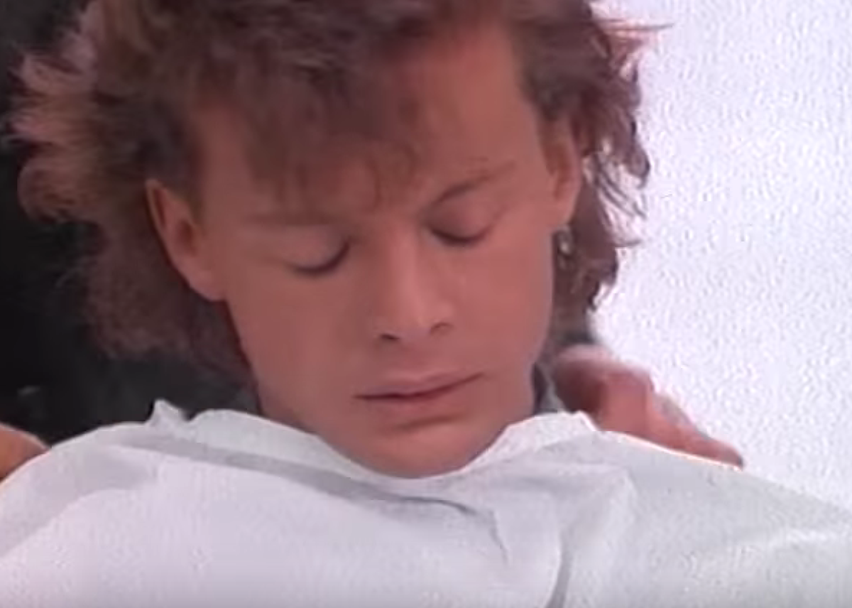 "La Incondicional" de Luis Miguel. "La Incondicional" de Luis Miguel.