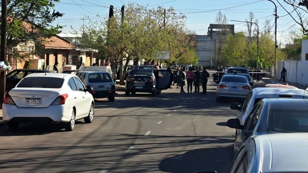 El femicidio ocurrió en calle Padre Vera al 500