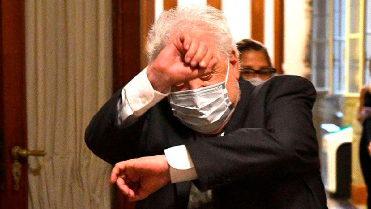 Ginés González García fue repudiado en un restaurante 