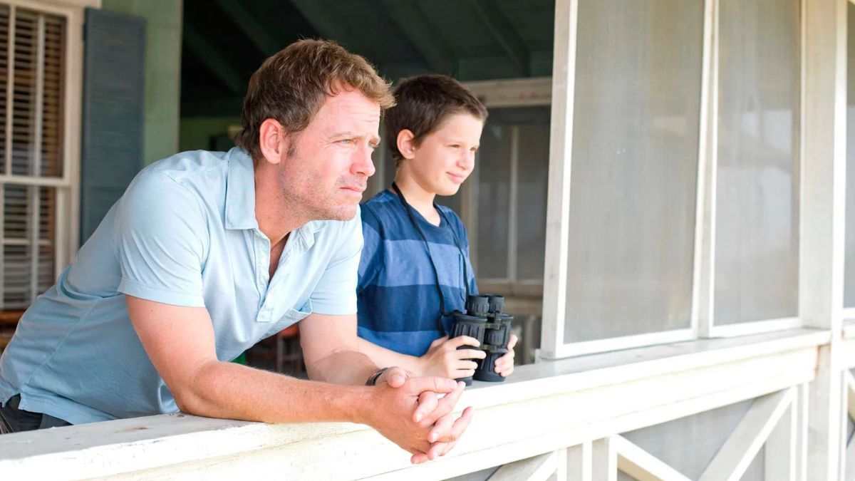 Greg Kinnear es uno de los protagonistas de la película La última canción de Netflix. Greg Kinnear es uno de los protagonistas de la película La última canción de Netflix. 