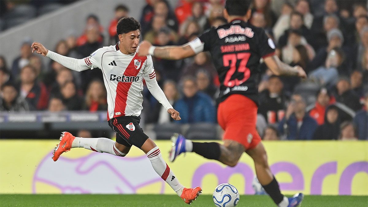 River recibe a Bragantino.
