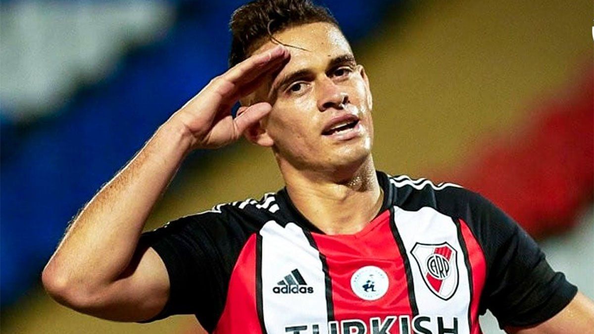 Rafael Santos Borré y su emotiva despedida de River