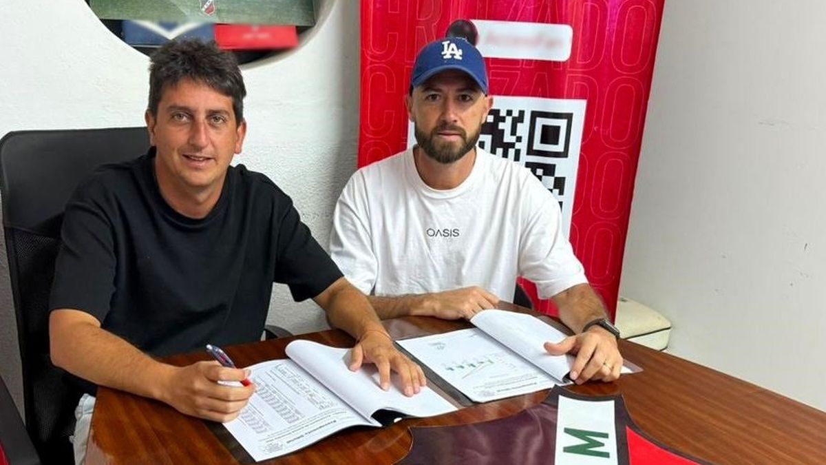 Hernán Sperdutti habló de la obras que realizarán en el estadio. Hernán Sperdutti habló de la obras que realizarán en el estadio.