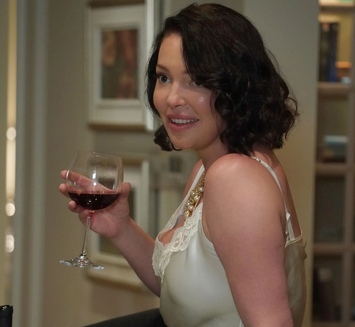 El baile de las luciérnagas logró cautivar a todos los usuarios de Netflix. El baile de las luciérnagas logró cautivar a todos los usuarios de Netflix.