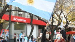 Video: Mendoza se sumó al banderazo por Vicentin en medio de la cuarentena