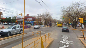 Un hombre sufrió un grave accidente tras ser atropellado por un auto en Godoy Cruz Un hombre sufrió un grave accidente tras ser atropellado por un auto en Godoy Cruz