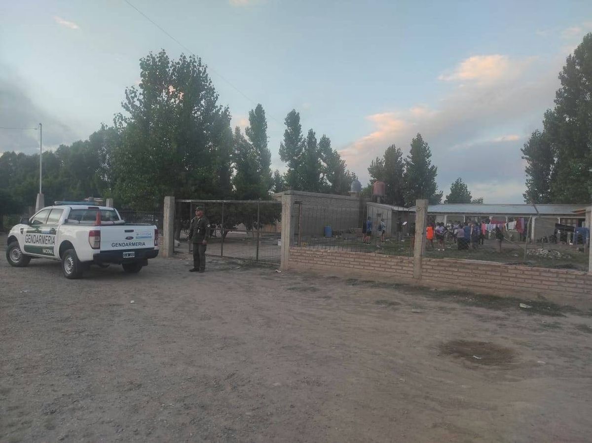 Uno de los inmuebles allanados en San Carlos. En total había seis menores de edad. Uno de los inmuebles allanados en San Carlos. En total había seis menores de edad.