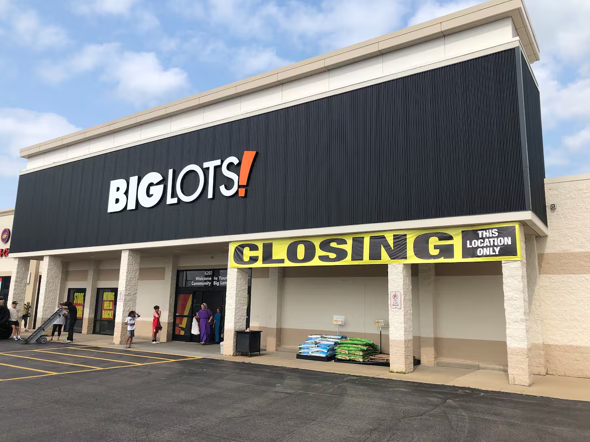 Big Lots cierra sus puertas en todo Estados Unidos. Big Lots cierra sus puertas en todo Estados Unidos.