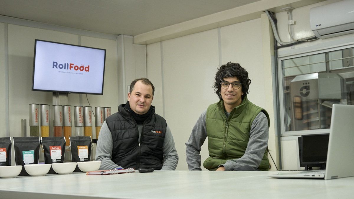 Dos amigos premiados por segundo año consecutivo por su fábrica de frutas y verduras deshidratadas.