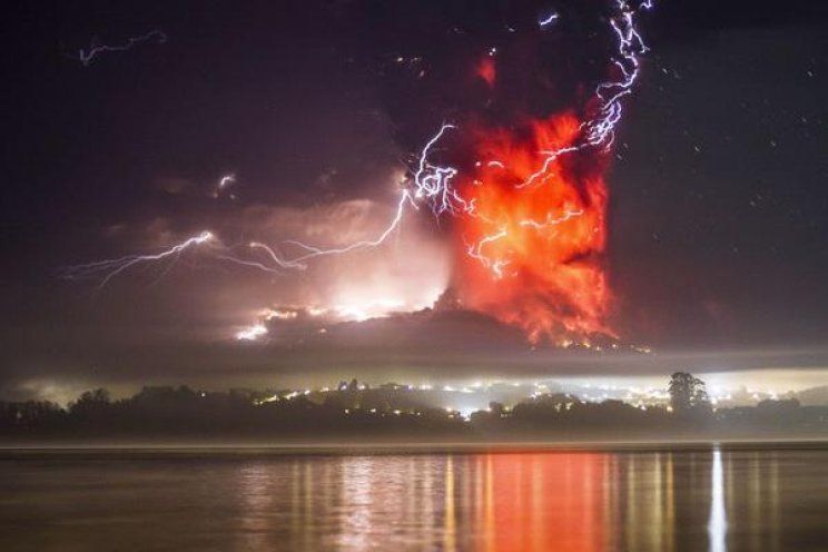 Advierten que la actividad eruptiva del Calbuco puede durar varios meses